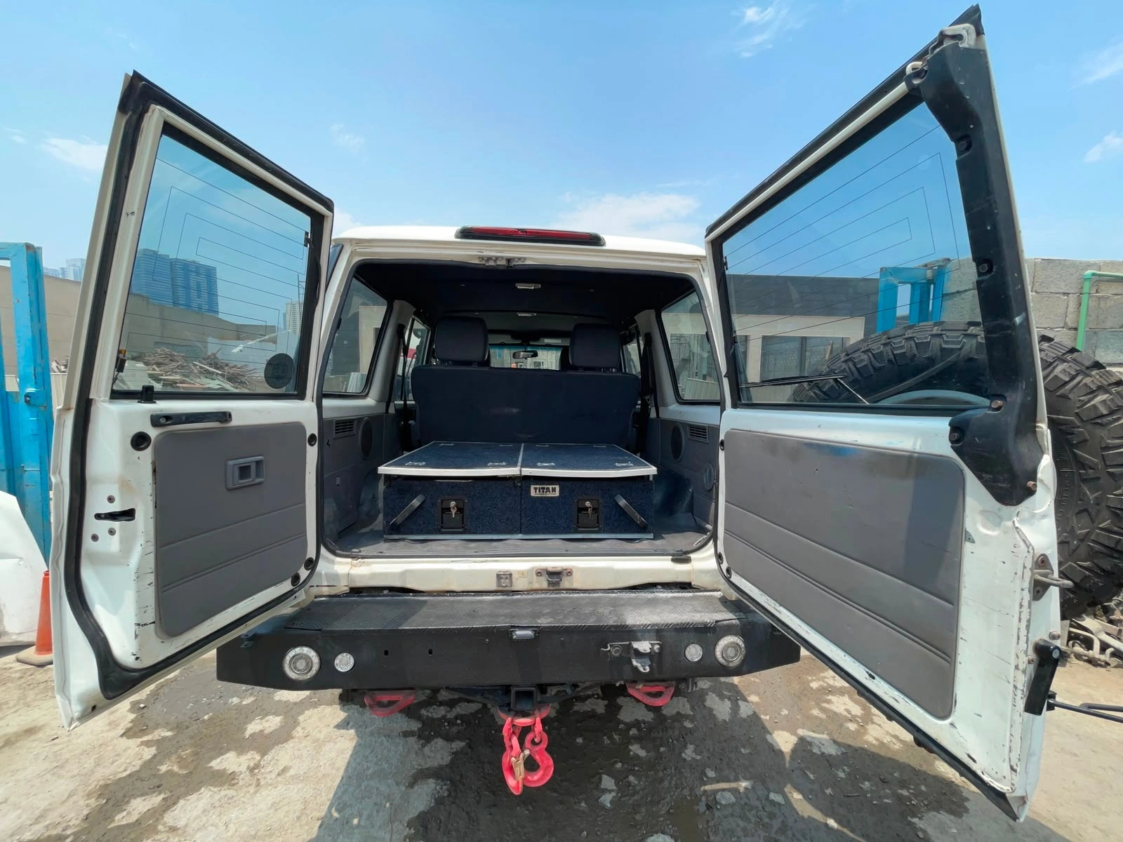 Toyota LandCruiser Hardtop 2015 white diesel SUV