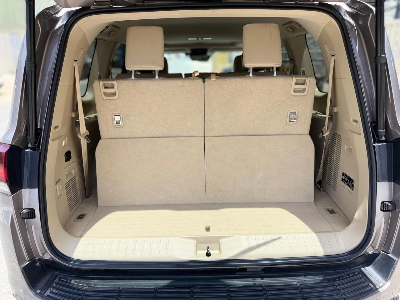 Toyota LC300 VXR 2022 brown automatic SUV
