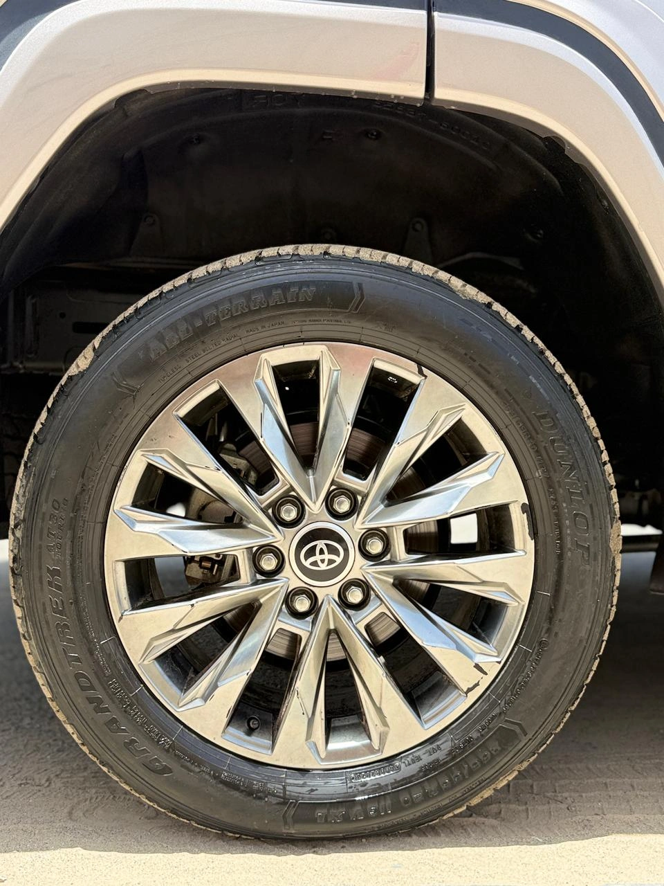 Toyota LC300 VXR 2022 diesel automatic SUV
