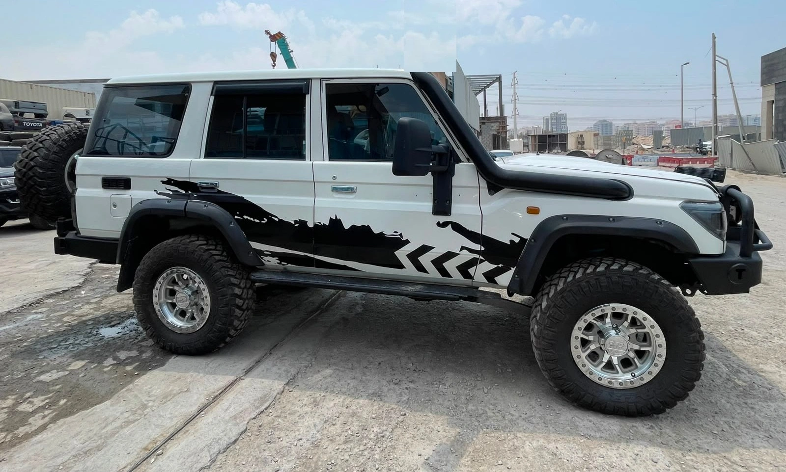 White Toyota LandCruiser Hardtop 2015