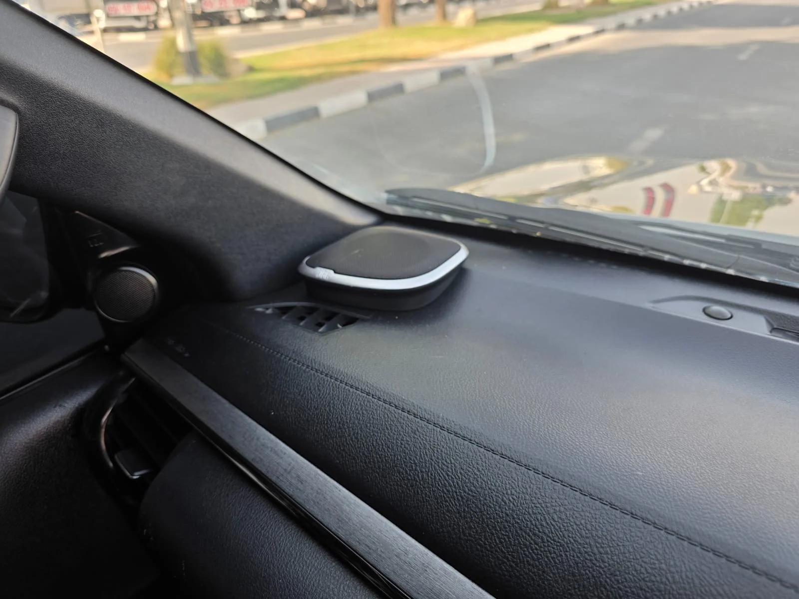 Toyota Hilux Rouge 2024 with 360 Camera