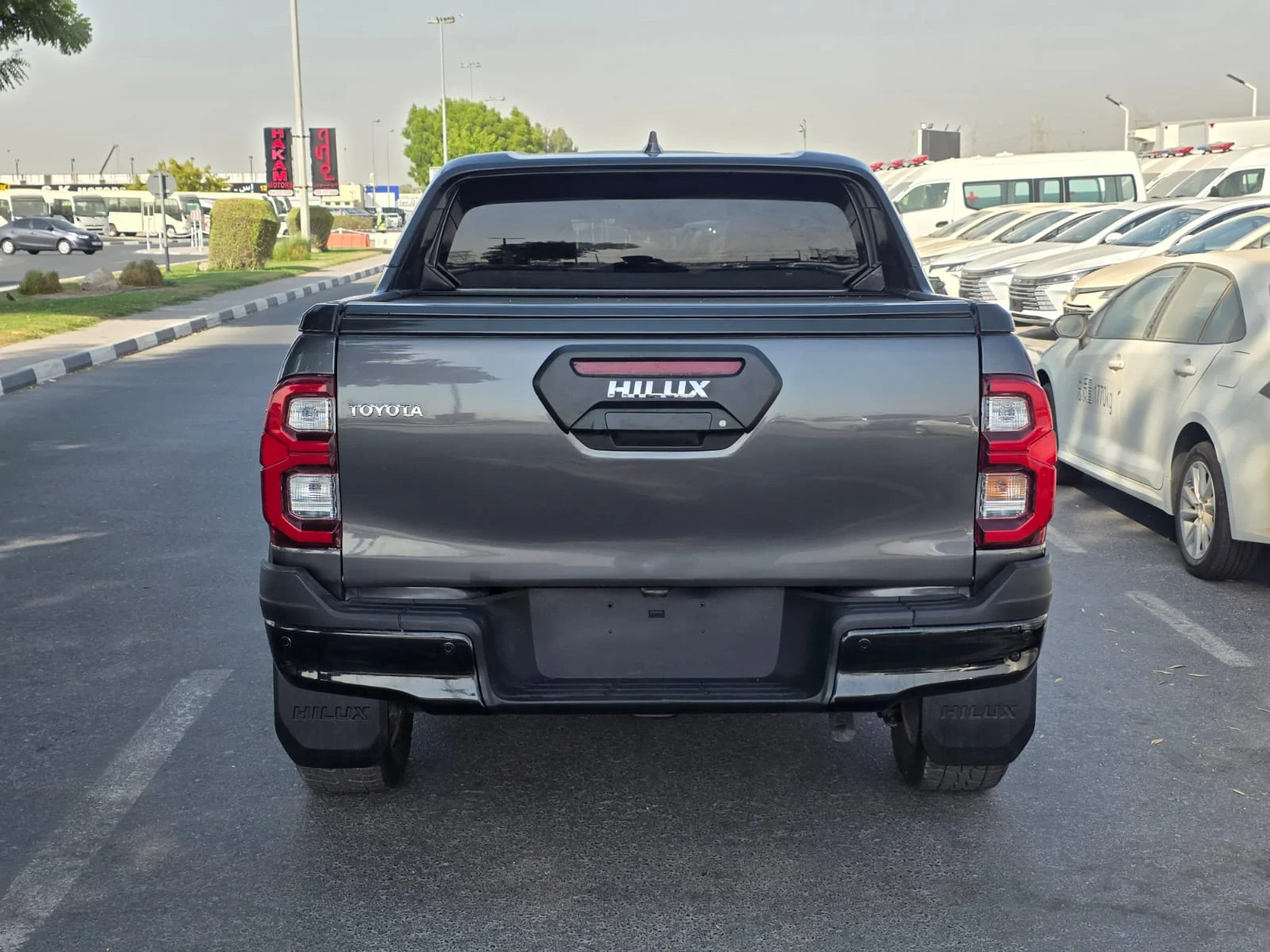 Toyota Hilux Rouge 2024 Grey Diesel
