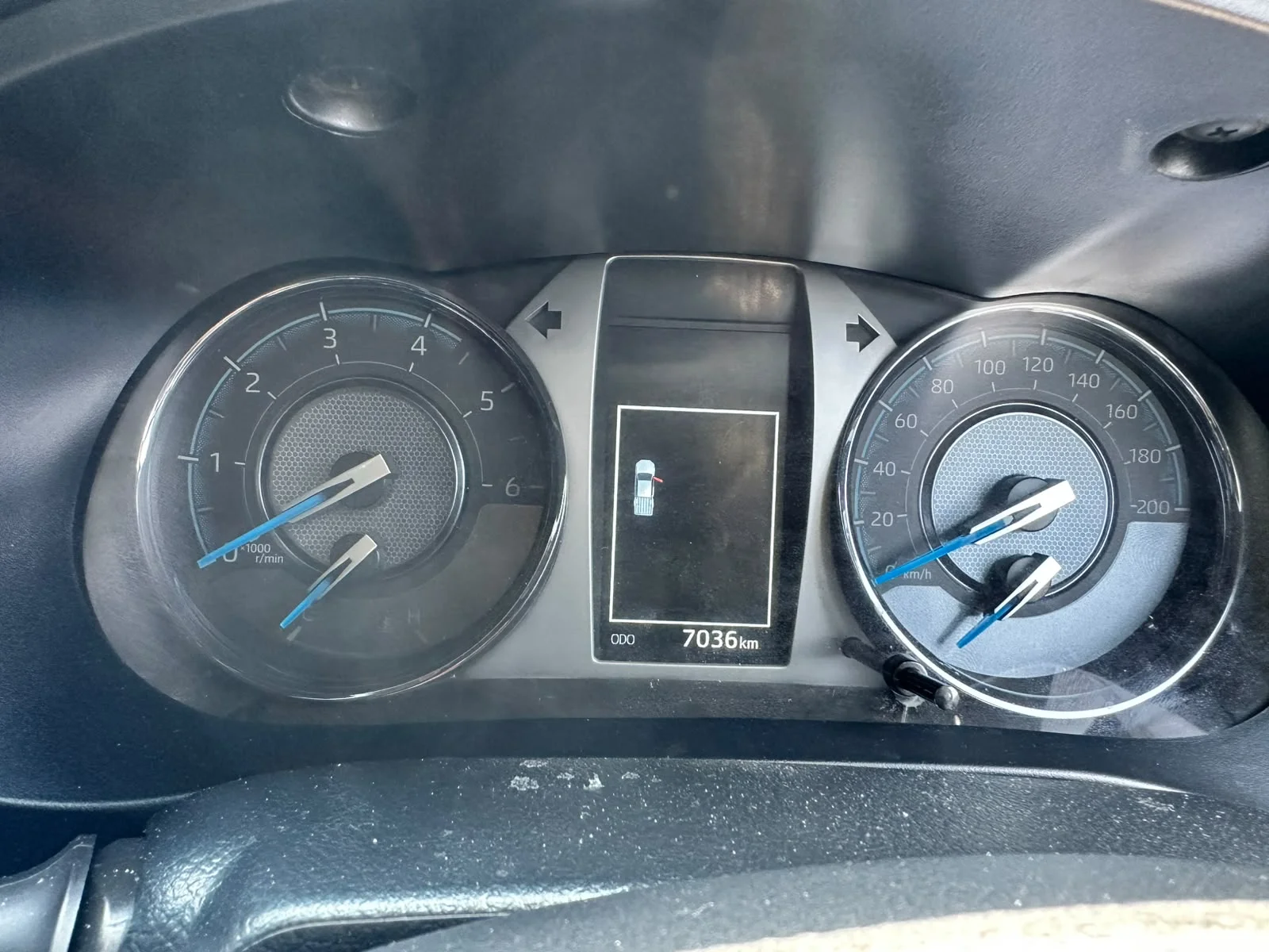 Toyota Hilux Rouge 2024 Grey Pickup with 360 Camera