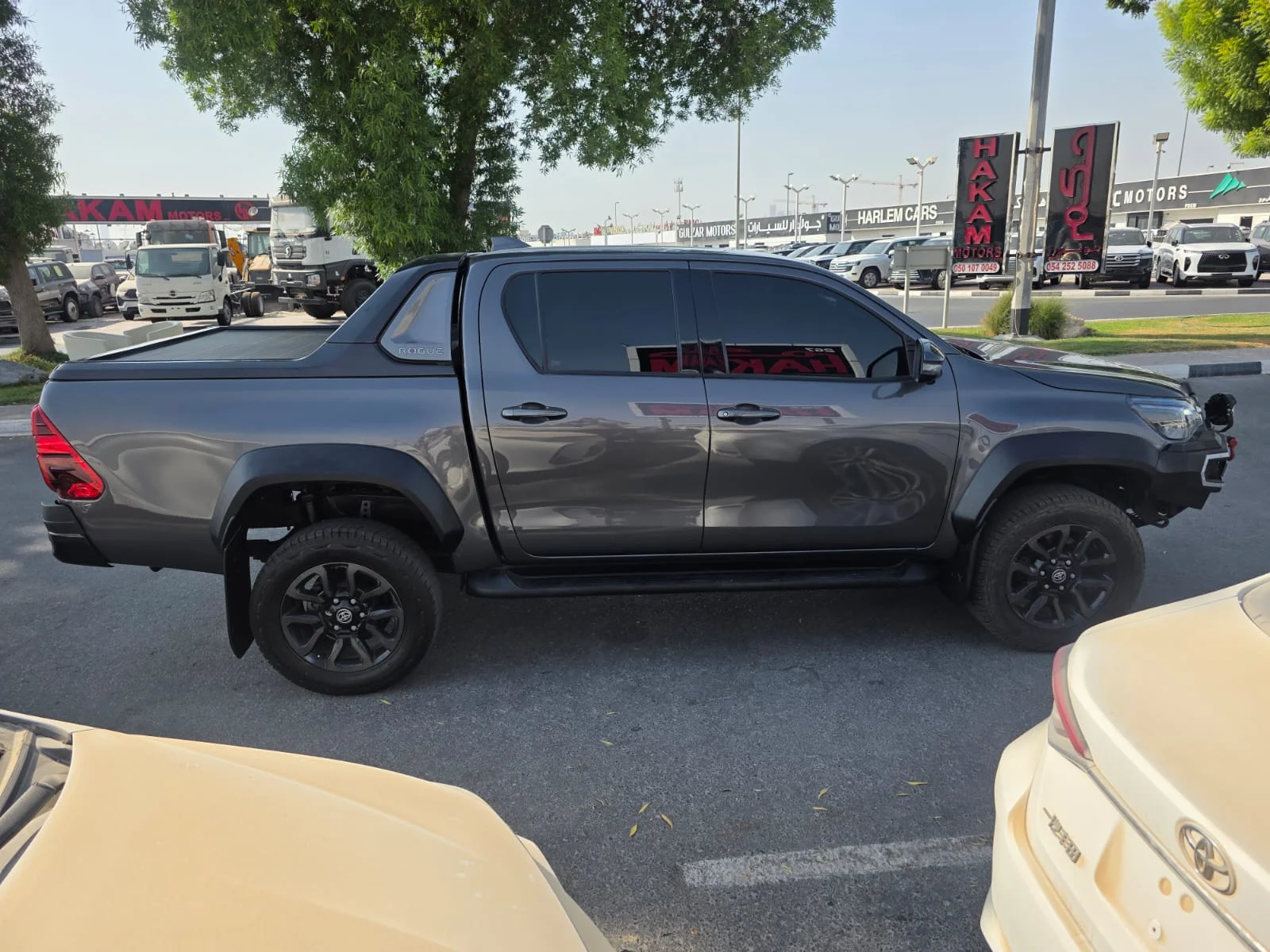 Toyota Hilux Rouge 2024 Right Hand Drive