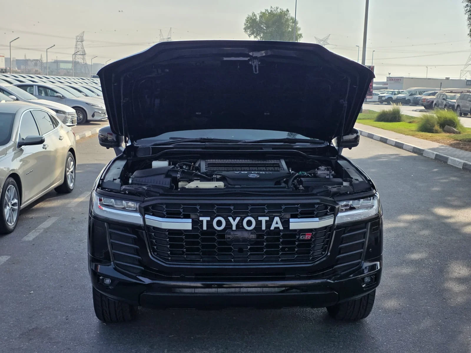 Toyota Land Cruiser VXR 2020 Full Option Diesel