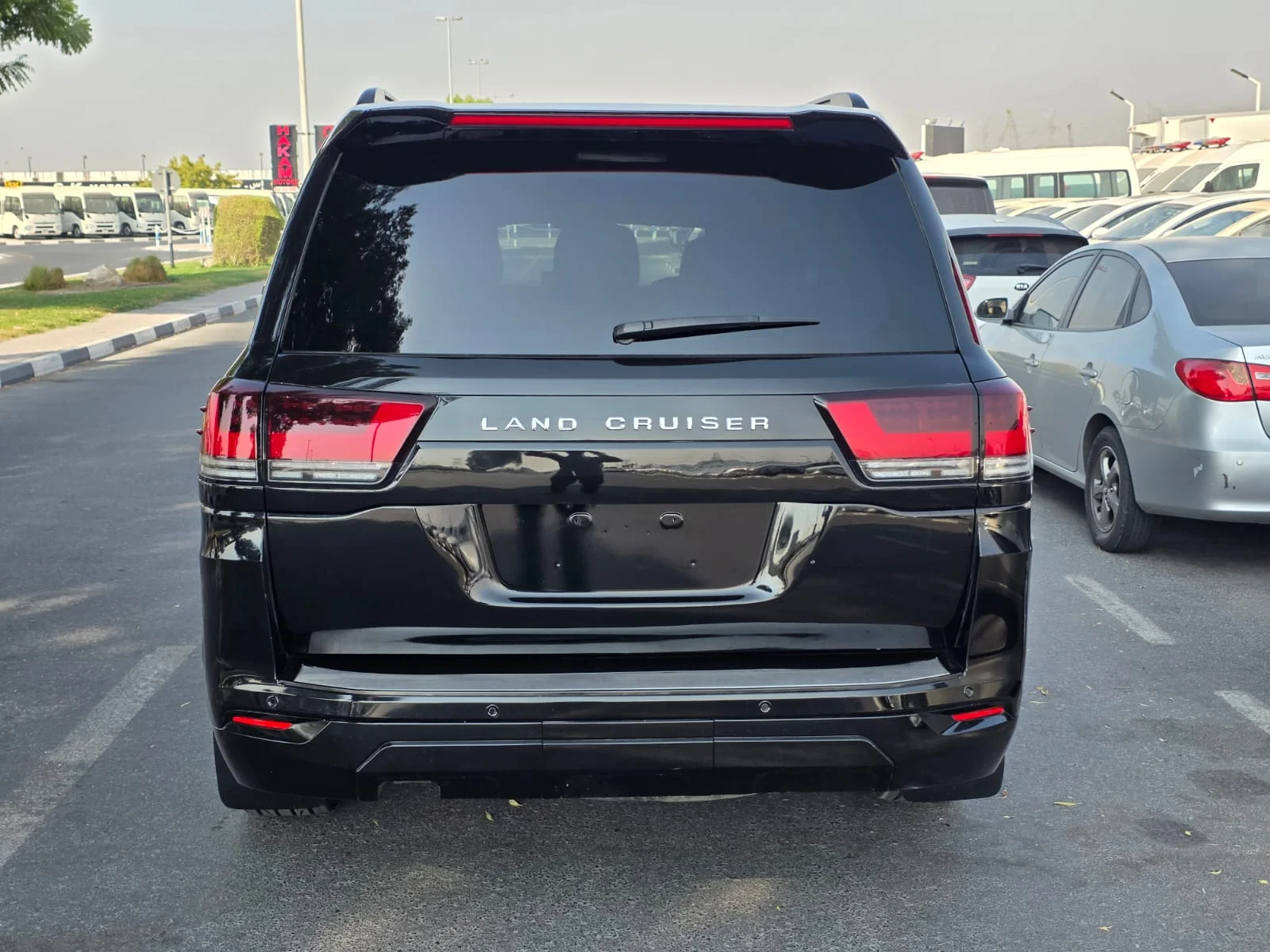 Toyota Land Cruiser VXR 2024 GR Kit Black