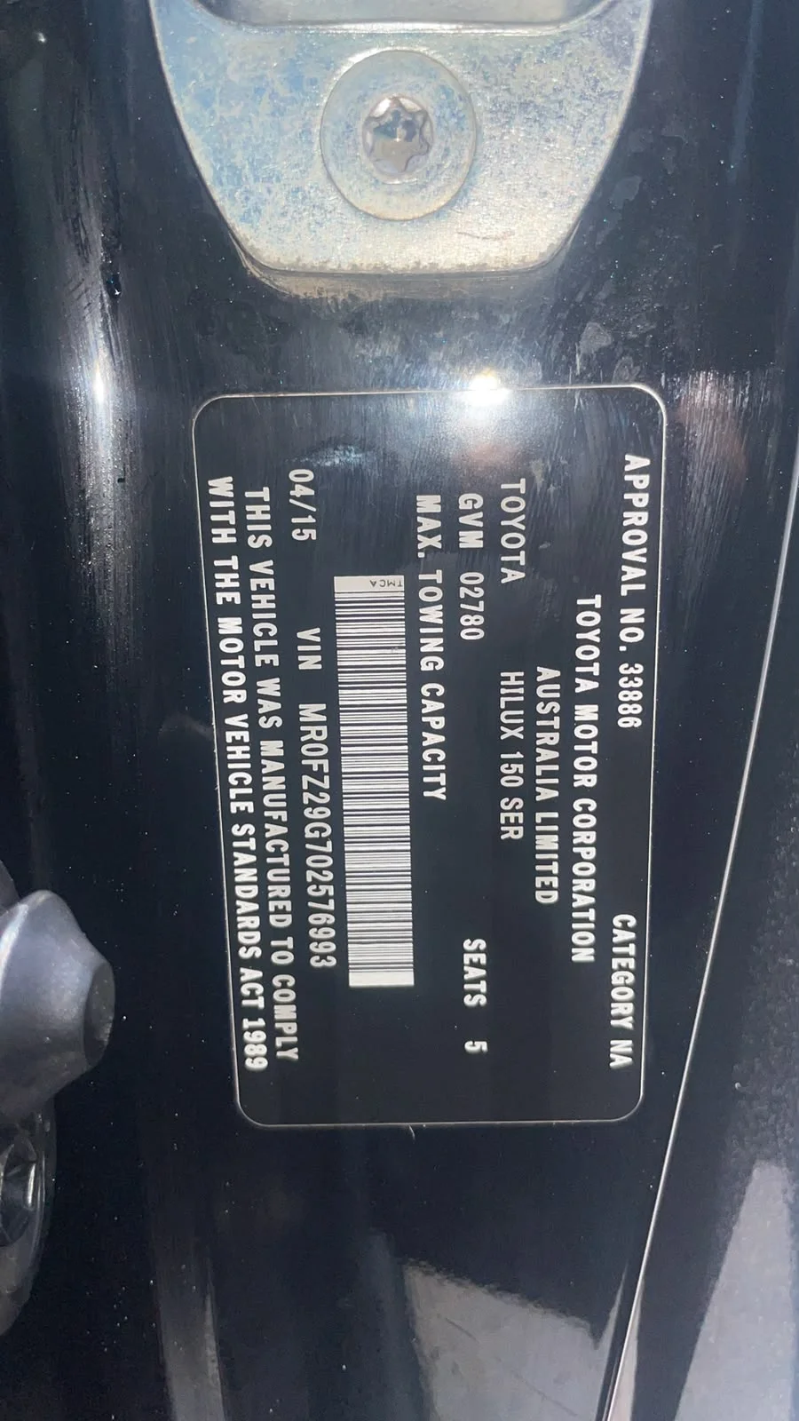 Toyota Hilux 2015 4WD Pickup
