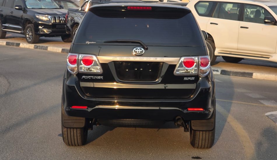 Toyota Land Cruiser Buying Guide for African Importers